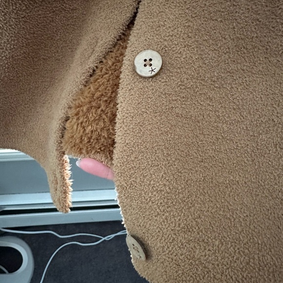 Barefoot Dreams Cozy Brown and Cream Jacket - Picture 4 of 6